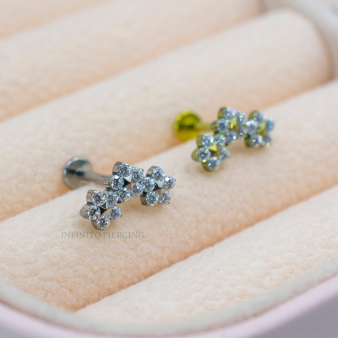 LABRET CLUSTER FLORAL TITANIO