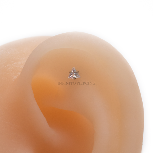 LABRET ZIRCONIA TRIANGULO ACERO
