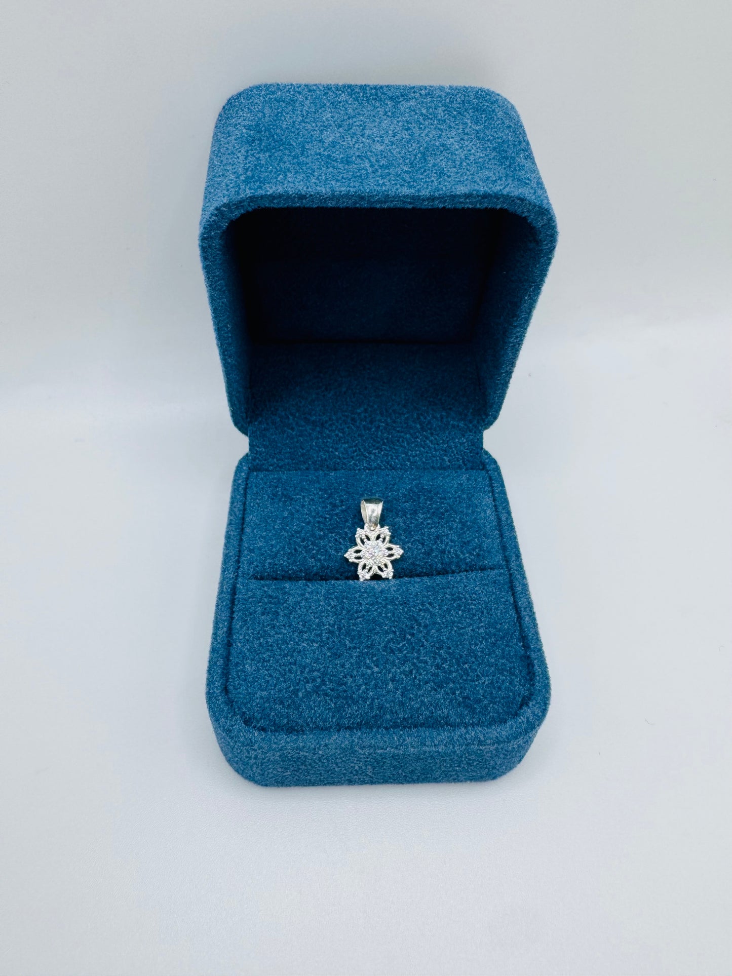 DIJE FLOWER PLATA