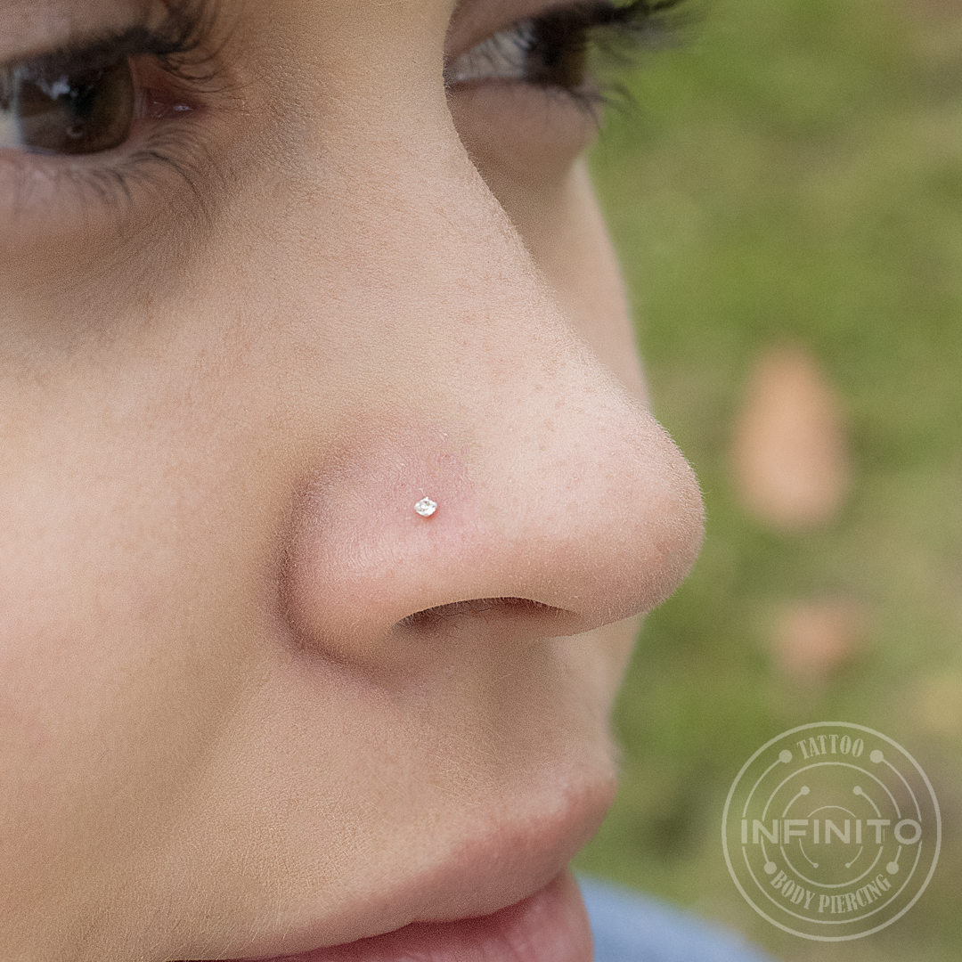 CHISPA MINI NOSTRIL PLATA